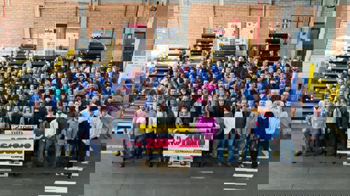 Hyva manufactures the 2.000.000th cylinder